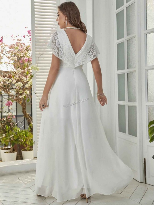 Contrast Lace V-neck Maxi Wedding Dress 